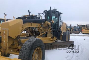2014 CAT 12M2 Grader 9,000 hrs 2014 CAT 12M2 Grader 9,000 hrs