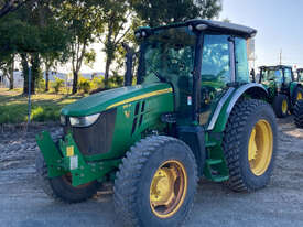 John Deere 5115R FWA/4WD Tractor - picture0' - Click to enlarge