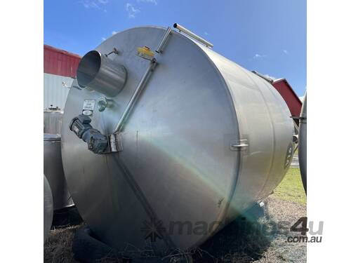 Stainless Steel Mixing Tank.