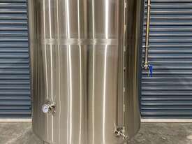 1500ltr Insulated Heating tank - picture0' - Click to enlarge