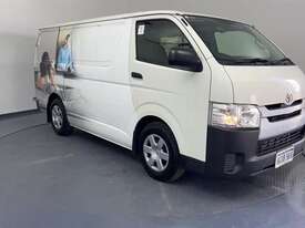 Toyota Hiace KDH - picture0' - Click to enlarge