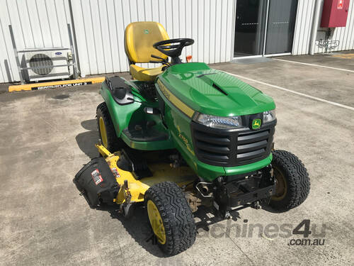 John Deere X758 Standard Ride On Lawn Equipment