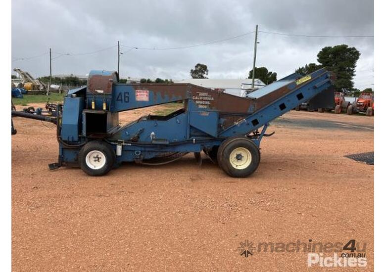 Used Weiss McNair Weiss McNair California Special 9800 Construction Equipment in , Listed on