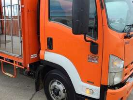 Isuzu FRR500 - picture0' - Click to enlarge