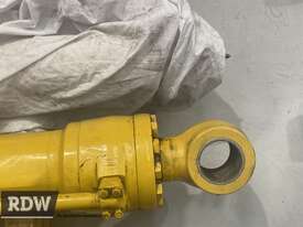 Komatsu PC300-3 Arm Cylinder  - picture0' - Click to enlarge