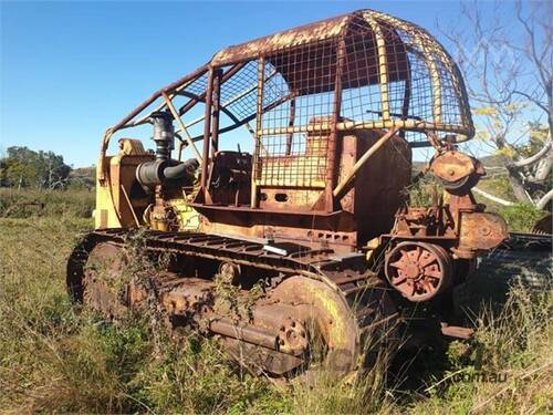 INTERNATIONAL TD24 CRAWLER DOZER