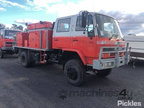 1995 Isuzu FTS700