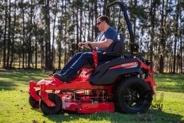 Gravely   Pro-Turn 672 EFI Gravely   Pro-Turn 672 EFI