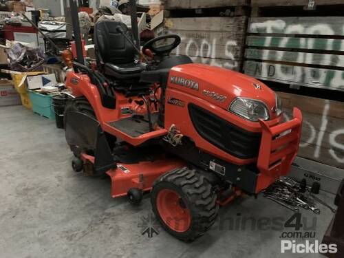 2013 Kubota BX2660 4WD Mid Mount Mower