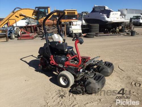 2012 Toro Greensmaster 3300 TriFlex Ride On Reel