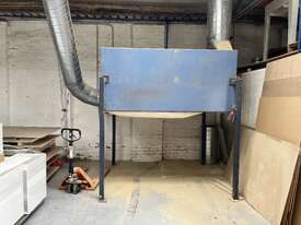 Dust Extractor, 1.5mtr bin - picture0' - Click to enlarge