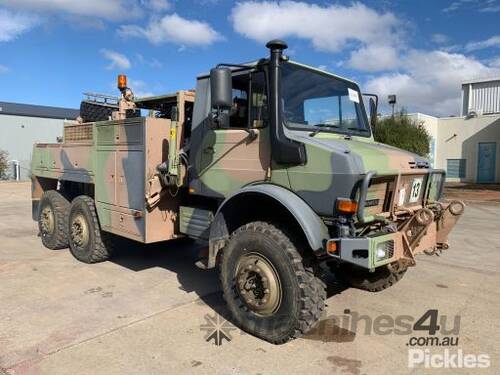 2000 Mercedes Benz Unimog UL2450L Wrecker