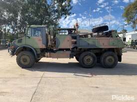 2000 Mercedes Benz Unimog UL2450L Wrecker - picture2' - Click to enlarge