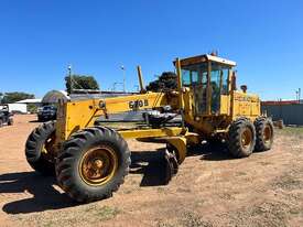 1987 JOHN DEERE 670B MOTOR GRADER. - picture1' - Click to enlarge