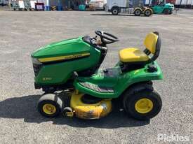 2019 John Deere X350 Ride On Mower - picture2' - Click to enlarge