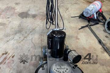 PIONEER ECLIPSE BUFF STAR 1500 FLOOR FINISHING MACHINE