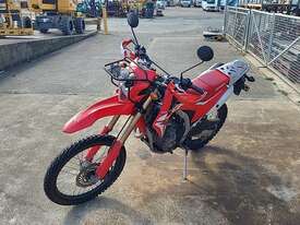 Honda CRF250L - picture2' - Click to enlarge