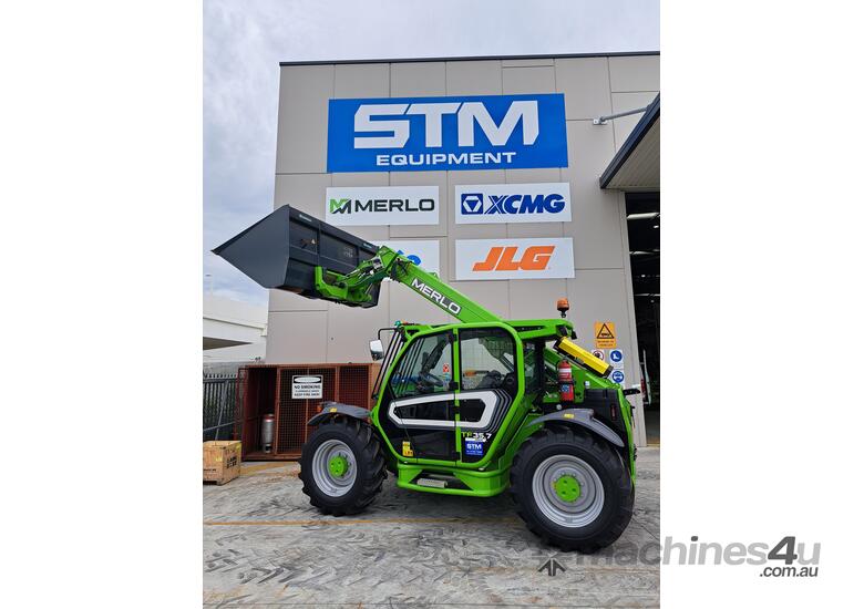 caption Merlo Turbofarmer TF35.7 Poultry Package