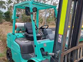 Mitsubishi 3T LPG Forklift - FG30N - picture0' - Click to enlarge