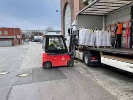 CPD20L1S  Electric Forklift 2.0T - picture0' - Click to enlarge