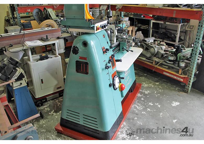 caption Colchester Chipmaster Centre Lathe