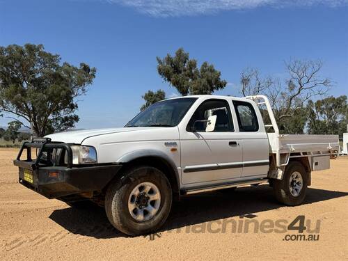 2004 FORD COURIER EXTRA CAB 