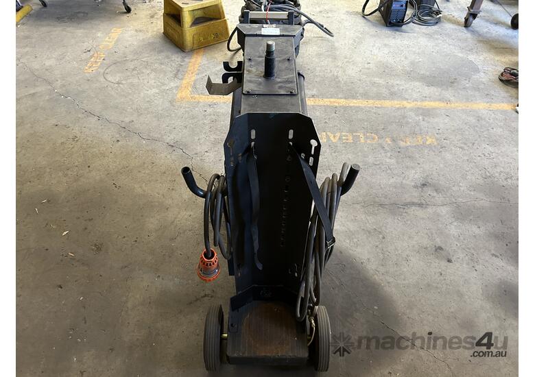 Used jasic Jasic Unimig Razorweld 350 Welder and Wire Feeder Welding