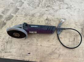 Metabo W1080 Angle Grinder - picture0' - Click to enlarge