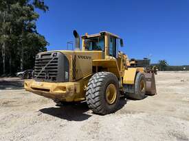 C2007 Volvo L150F Articulated Wheel Loader - picture2' - Click to enlarge