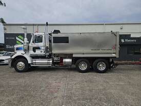 2010 Western Star 4800FX   6x4 Tipper & Quad Dog - picture1' - Click to enlarge