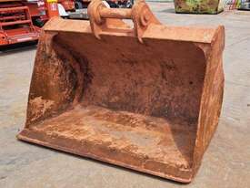 2012 Caterpillar 30T Mud Bucket - 2000mm - picture0' - Click to enlarge