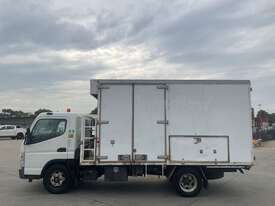 2015 Mitsubishi Fuso Canter 815 Mobile Workshop - picture2' - Click to enlarge