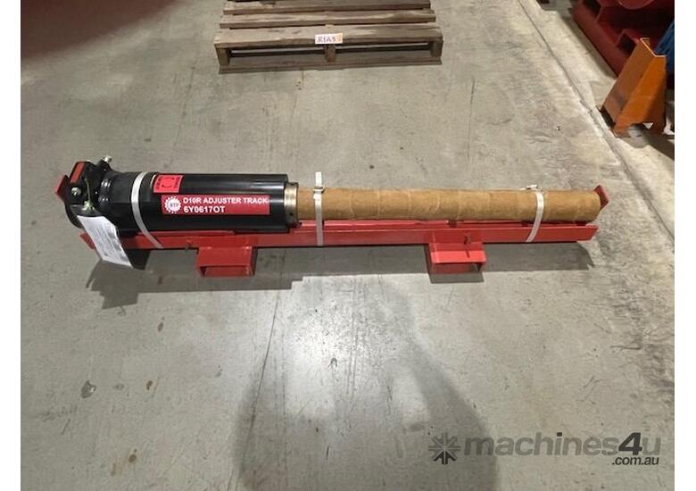 caption 6Y-0617 - CATERPILLAR D10R, D10N RECONDITIONED ADJUSTER TRACK