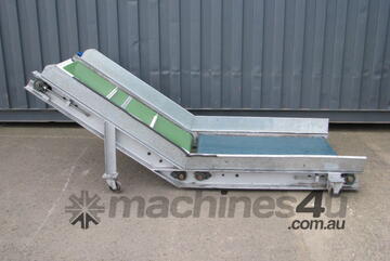 Incline Motorised Belt Conveyor - 2.5m long ***MAKE AN OFFER***