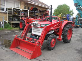 L2202 DT-M With Front End Loader - picture1' - Click to enlarge