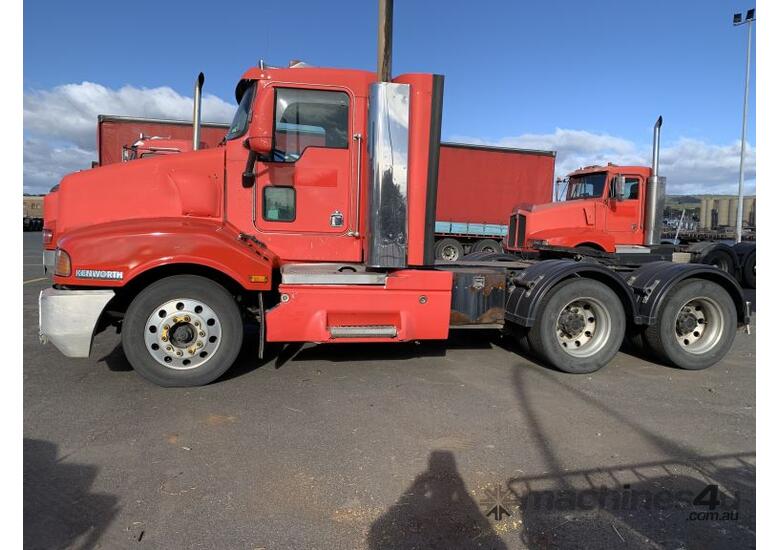 Buy Used 2000 Kenworth T401 Trucks in , - Listed on Machines4u