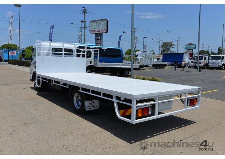 caption HYUNDAI EX9