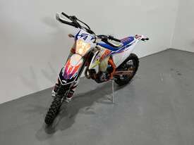 2021 KTM 250 EXC-F Petrol - picture0' - Click to enlarge