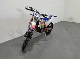 2021 KTM 250 EXC-F Petrol - picture2' - Click to enlarge