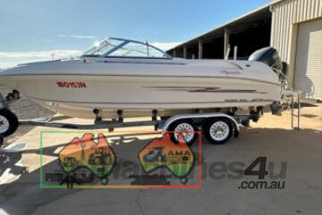 (6731) Hanes Signature 6.4 fiberglass runabout bowrider ski boat. (Griffith, NSW)
