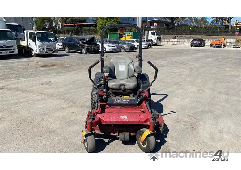 caption Toro Zmaster 6000