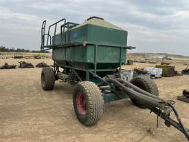 GYRAL 2 BIN AIR SEEDER CART - picture1' - Click to enlarge