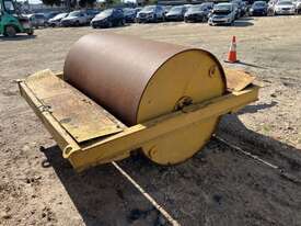 Tow Behind Drum Roller - picture2' - Click to enlarge