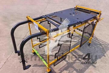 2024 Sweeps CATERPILLAR SCREENS AND SWEEPS FITS CAT D6K-2C BULLDOZER BS04