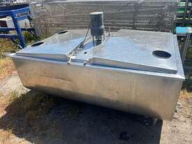 1500 - picture0' - Click to enlarge