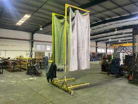 Mobile Welding Curtains - picture2' - Click to enlarge