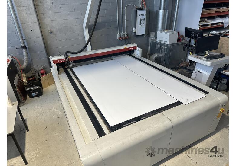 caption Trotec SP2000 CO2 Laser