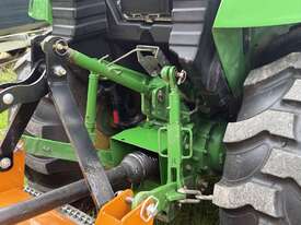 2019 John Deere 4049M 4x4 tractor - picture2' - Click to enlarge