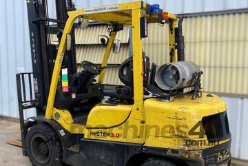 Hyster 3.0T LPG counterbalance forklift.