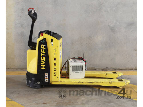 Hyster 2.0T battery electric pallet jack.